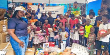 Congo : à Noël les employés de AGL et ses filiales offrent des vivres et jouets aux orphelins