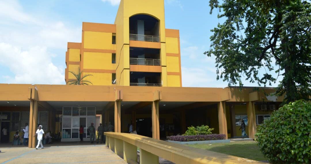 Le CHU de Brazzaville : la grève persiste et fragilise le système de santé