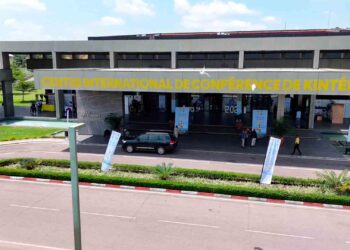 Tourisme : le Centre international de conférences et Grand Hôtel de Kintélé séduit Kinshasa avec ses navettes gratuites et ses services haut de gamme