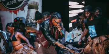 Musique congolaise : les dérives des paroles inquiètent, entre buzz et perte des valeurs éducatives