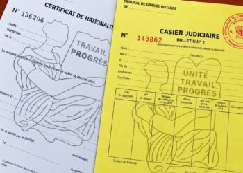 Brazzaville : la lenteur administrative pousse certains usagers vers des circuits informels