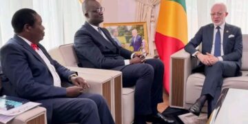 SICOM 2026 : Gildas Mayela reçu par le ministre Thierry Moungalla